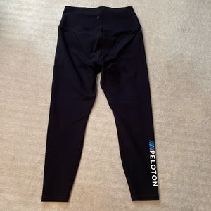 Peloton leggings, large